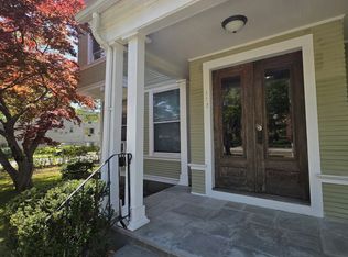 172 Fountain St #2B, New Haven, CT 06515
