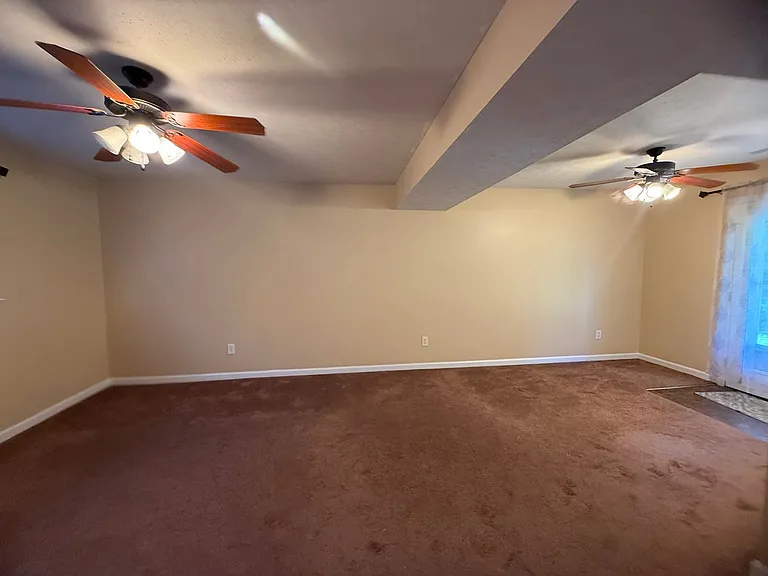 108 Judd Ct — Photo 8