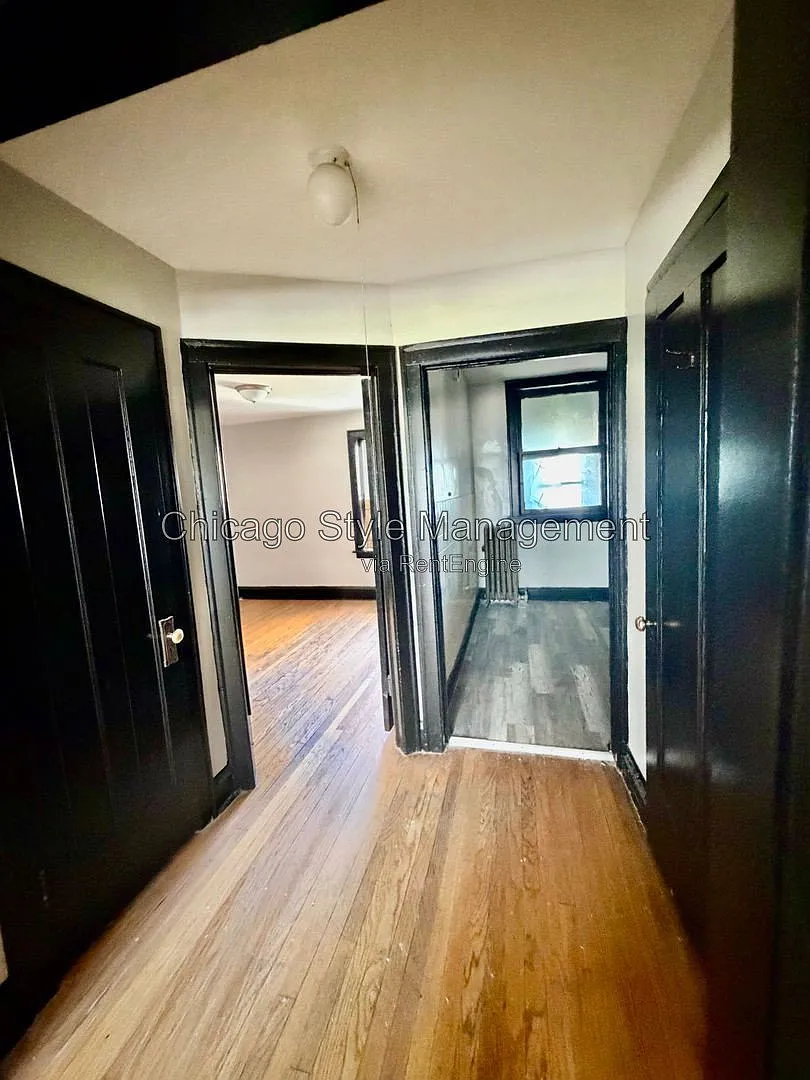 1 bed, 1.0 bath, $1,095 — Photo 1