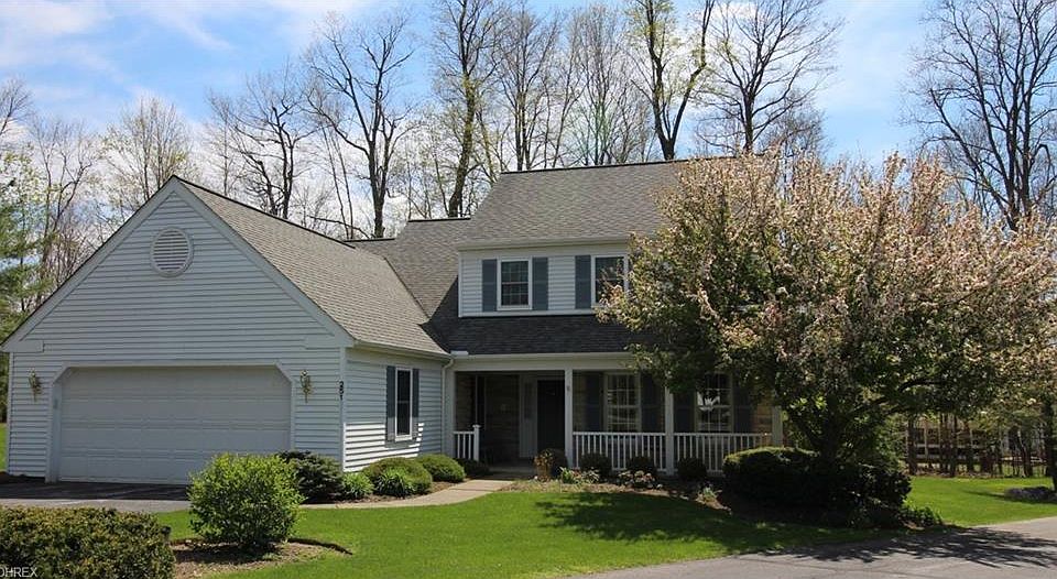 1st image of 251 Manor Brook Dr
