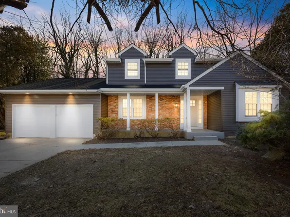 12 Anders Dr, Cherry Hill, NJ 08003