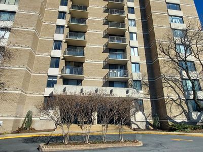 118 Monroe St APT 1309, Rockville, MD, 20850
