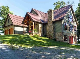 5819 Maverick Ln, Stewartstown, PA 17363