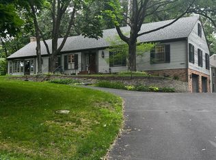 4735 Sparrow Rd, Minnetonka, MN 55345