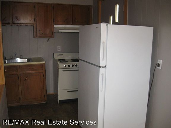 2nd image of 2207 Centenary Blvd