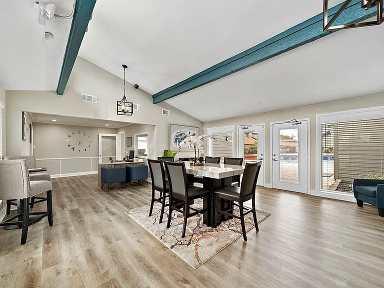 51 Ten Townhomes — Photo 17
