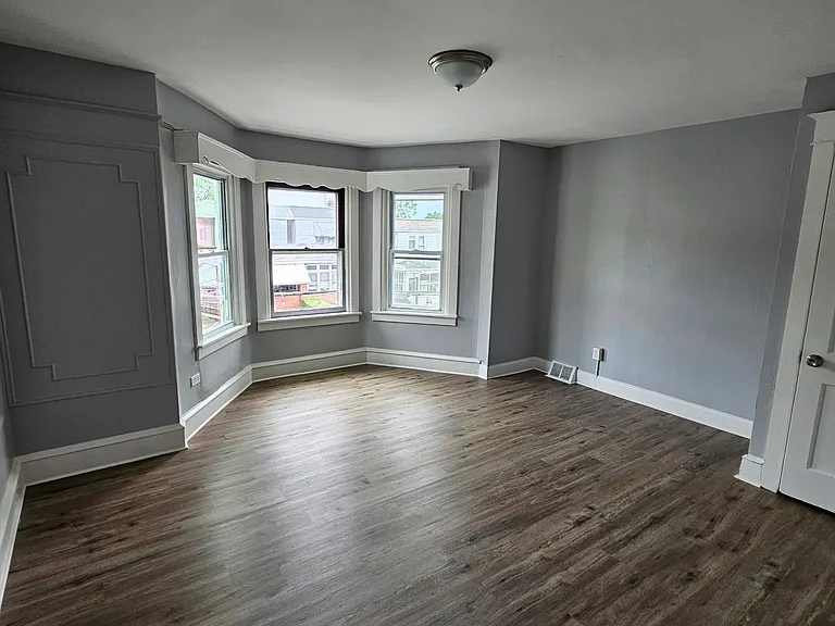 726 Wilson St — Photo 13