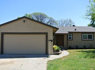 8866 Greenhalgh Ln, Orangevale, CA 95662