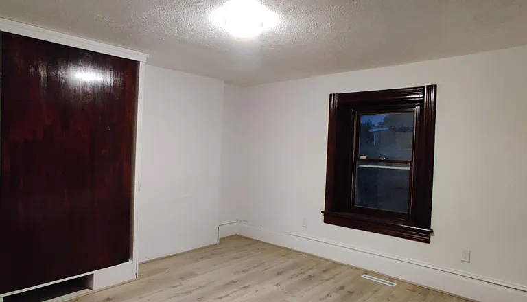 6401 S Redwood Rd — Photo 12