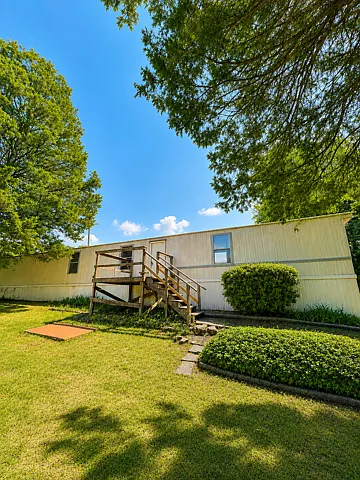 183 Jolly Roger Dr — Photo 1