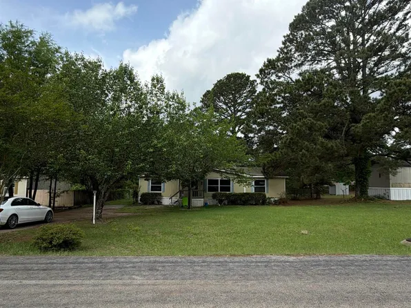 10723 Littlefield Dr, Tyler, TX 75708