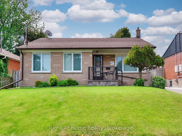 544 Harmony Rd S, Oshawa, ON L1H 6V5