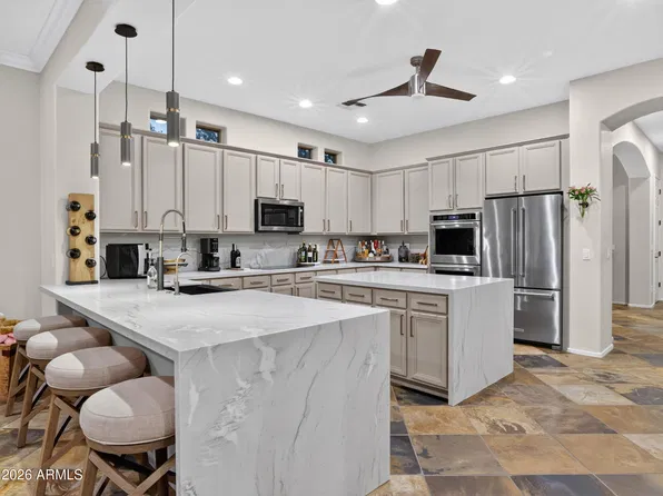 2539 W CAVALRY Drive, Phoenix, AZ 85086