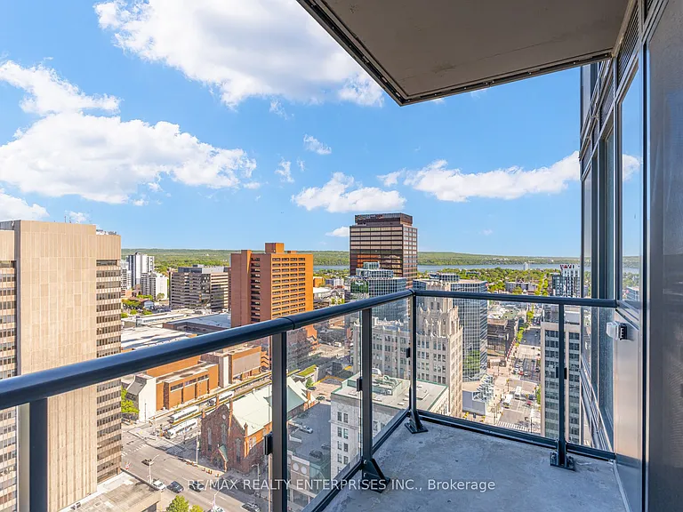75 James St S #2402 — Photo 20