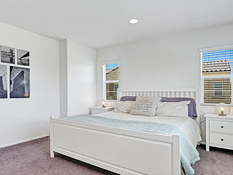 323 Paseo Gusto — Photo 9