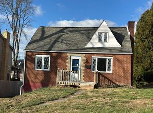 1956 Worcester Dr, Pittsburgh, PA 15243