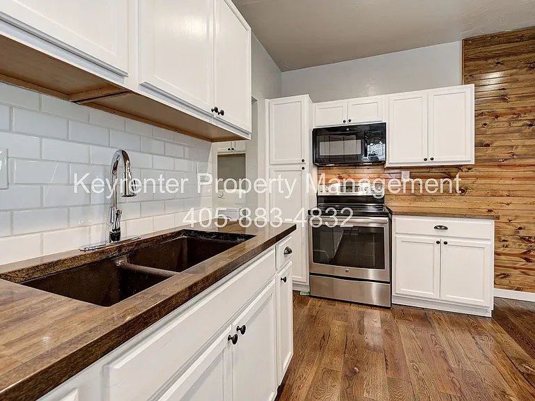 1444 NE 13th St #1446 — Photo 9