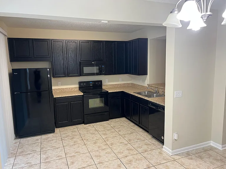 8663 Victoria Falls Dr #7B — Photo 13