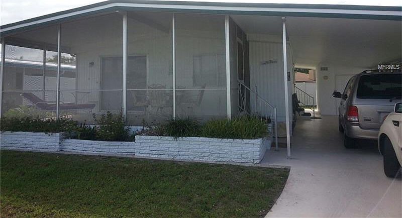 1st image of 15 Lafitte Dr