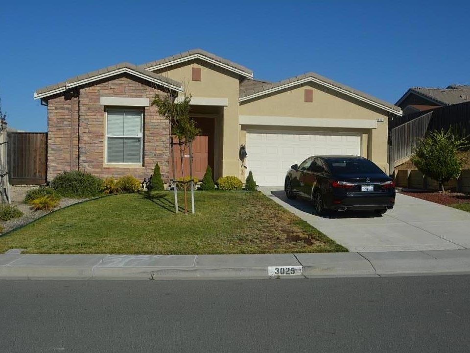 1st image of 3025 Barranca Dr