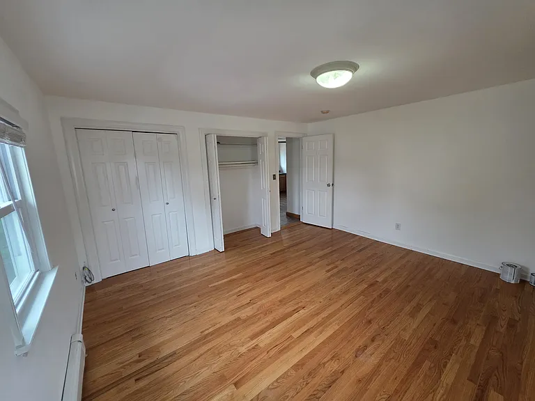 326 Walter Ave — Photo 10