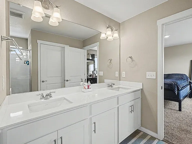 4327 Fox Grove Dr — Photo 10