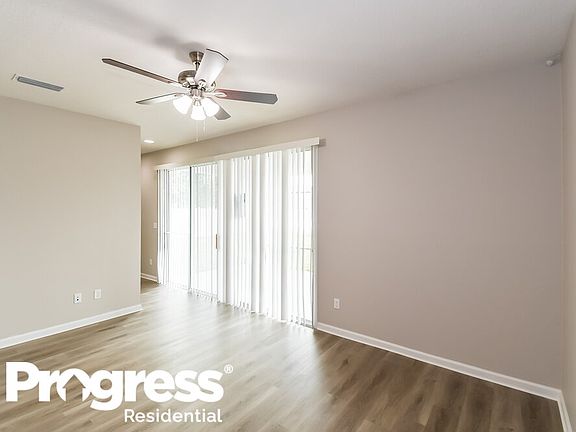 4th image of 6336 Blakely Dr