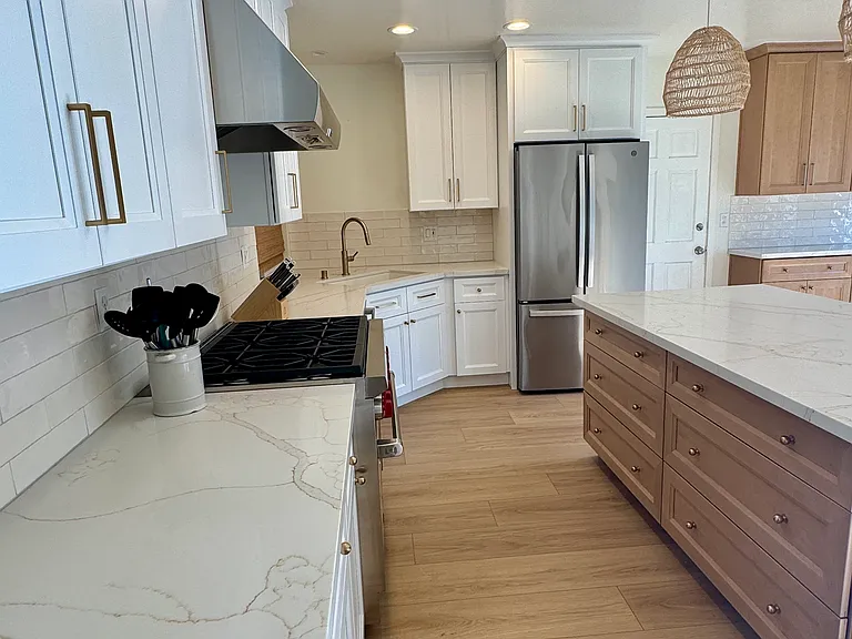 23027 Gainford St — Photo 3