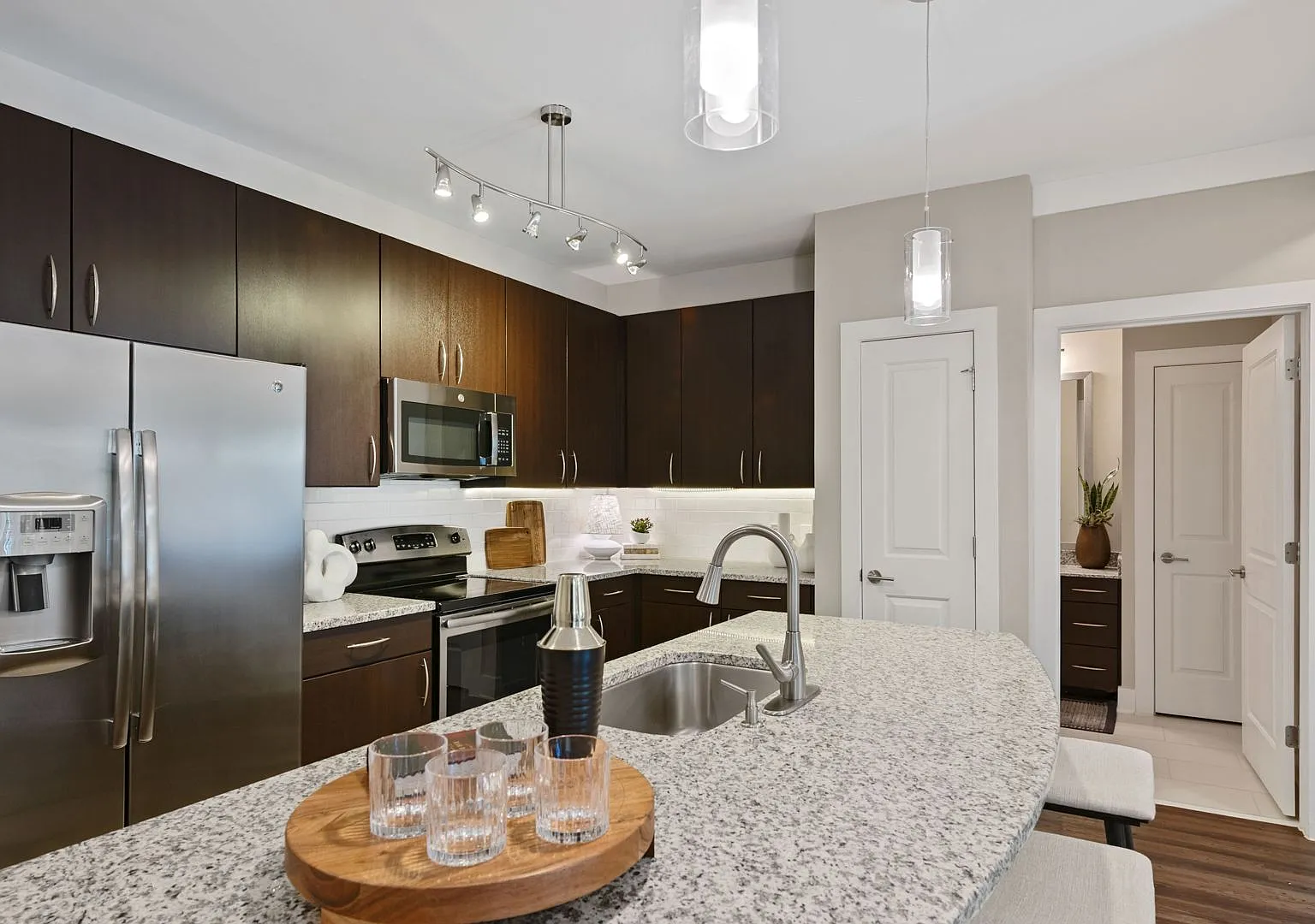 Marshall Park Apartments + Townhomes — Photo 2