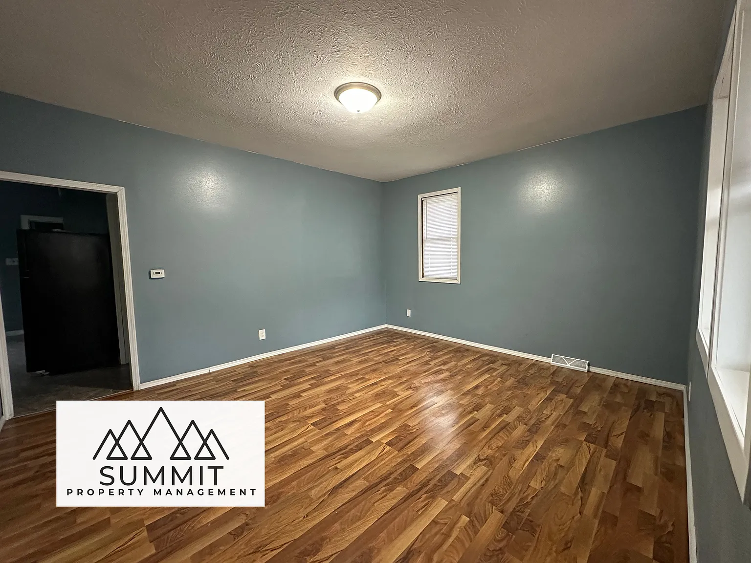 2 bed, 672 sqft, $1,500 — Photo 2