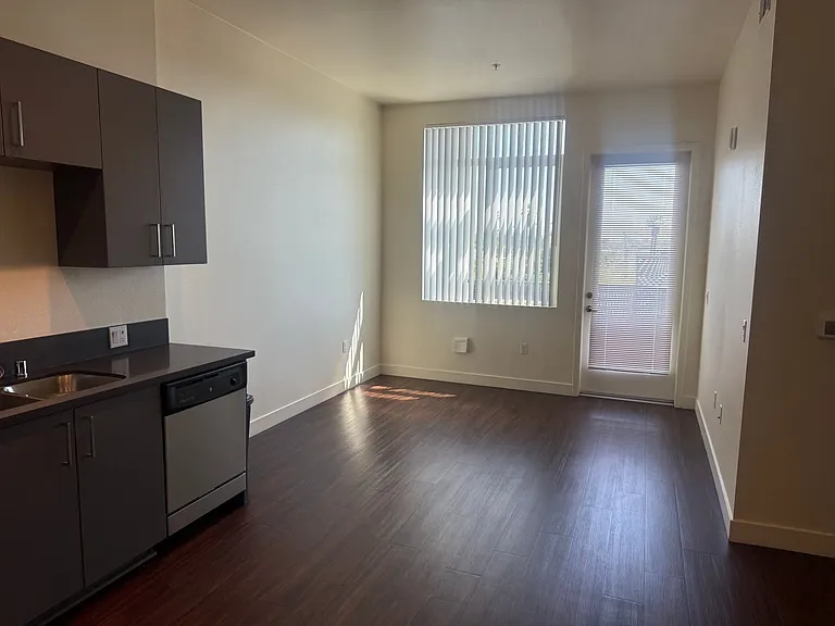Mission Lofts — Photo 83