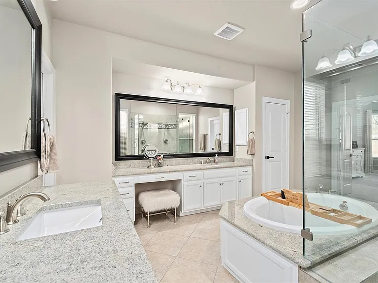 27121 Holtwood Grove Rd — Photo 31