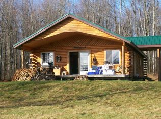 950 Wilderness Trl, Germfask, MI 49836