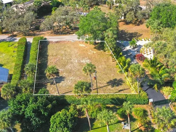 27591 GROVE RD, BONITA SPRINGS, FL 34135