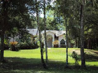 28716 Bennington Dr, Zephyrhills, FL 33544