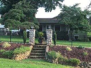 619 Old Us Highway 19 23 Hwy, Candler, NC 28715