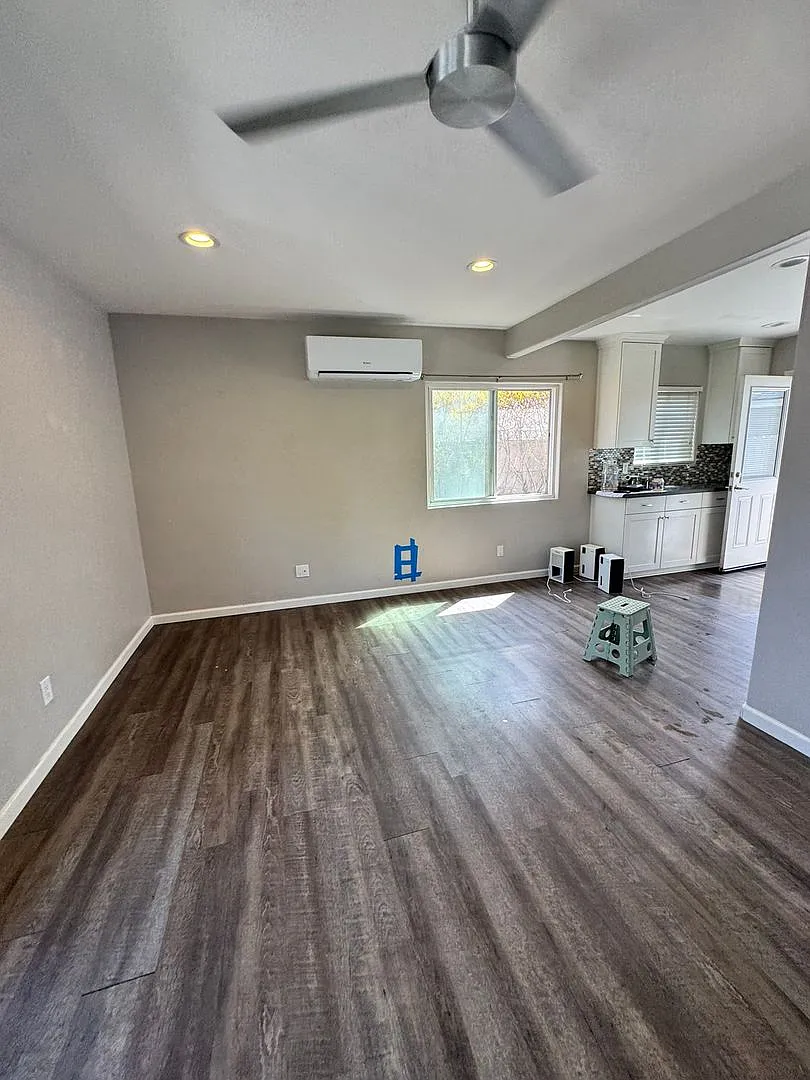 Beautifully Remodeled 2 BR Home in La Mesa/Rolando/SDSU area — Photo 4