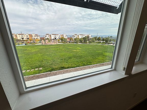 4th image of 2762 Forino Ln #8A