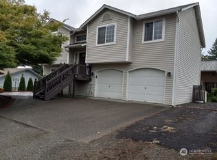 14002 Ash Way, Lynnwood, WA 98087