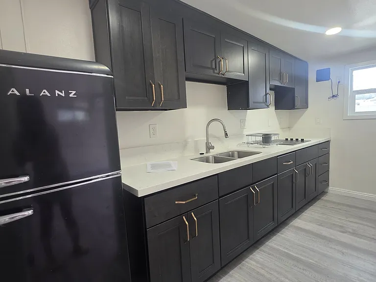 13161 Francisquito Ave — Photo 1