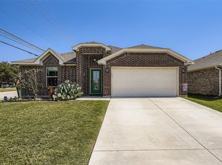 2816 Brasher Ln, Bedford, TX 76021