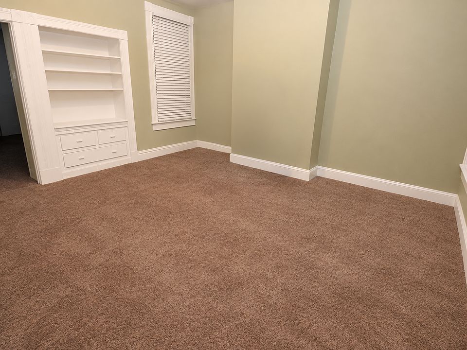 1st image of 221 N Neville St