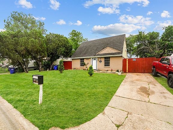 3rd image of 14004 Cimarron Dr