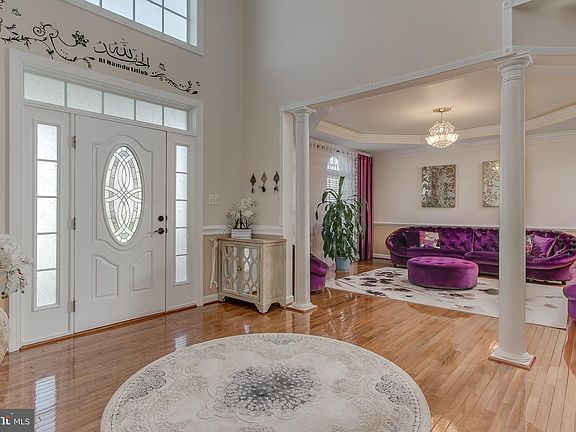 5th image of 19338 Paradise Manor Dr