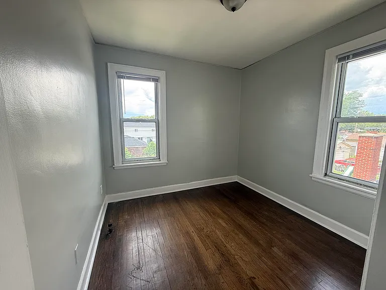 6037 Appoline St #4 — Photo 8