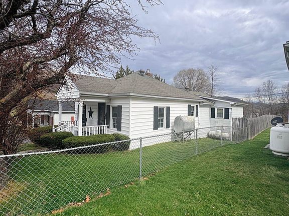 3rd image of 71 Kingstown Ln
