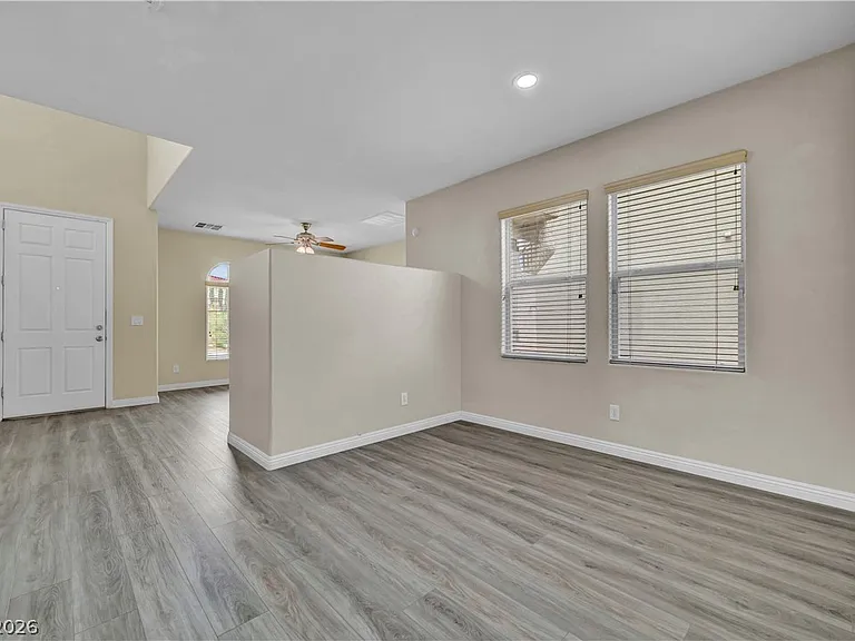 12052 Hathaway Pines Ln — Photo 15