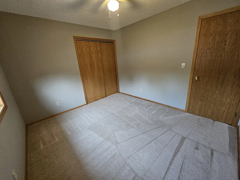 604 Tanager Ct — Photo 11