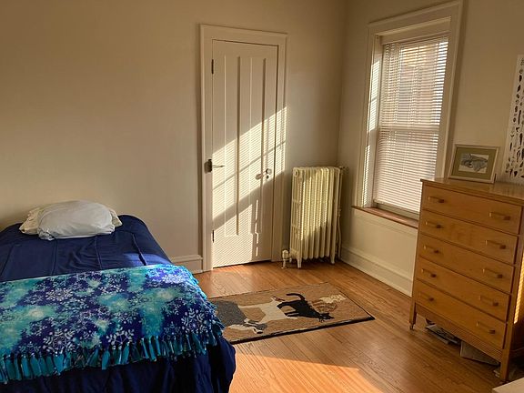 3rd image of 730 Pleasant Ave APT 3