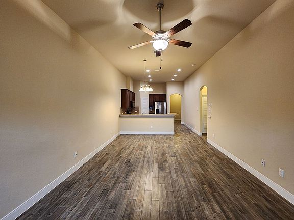 4th image of 1241 Old Fm 306